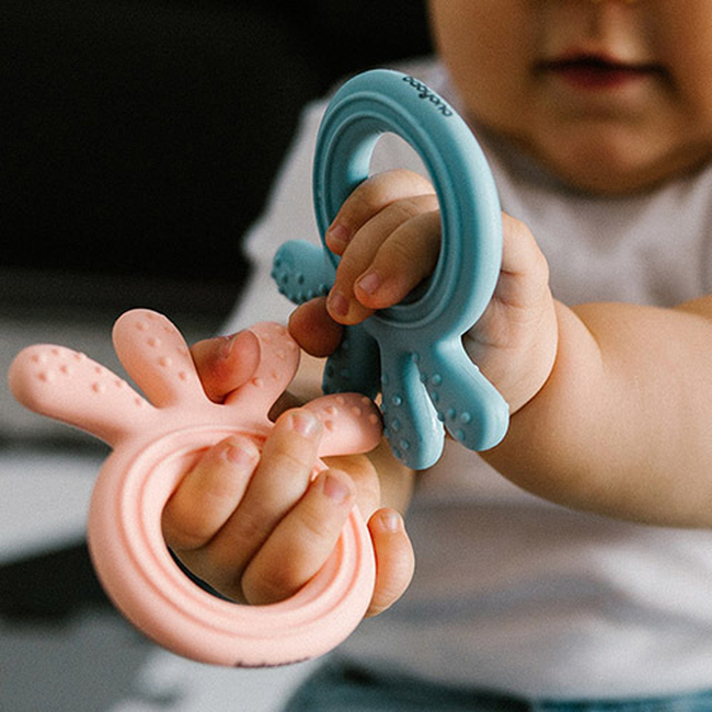 BabyOno 826/01 Silicone teether OCTOPUS PINK ONO-9007